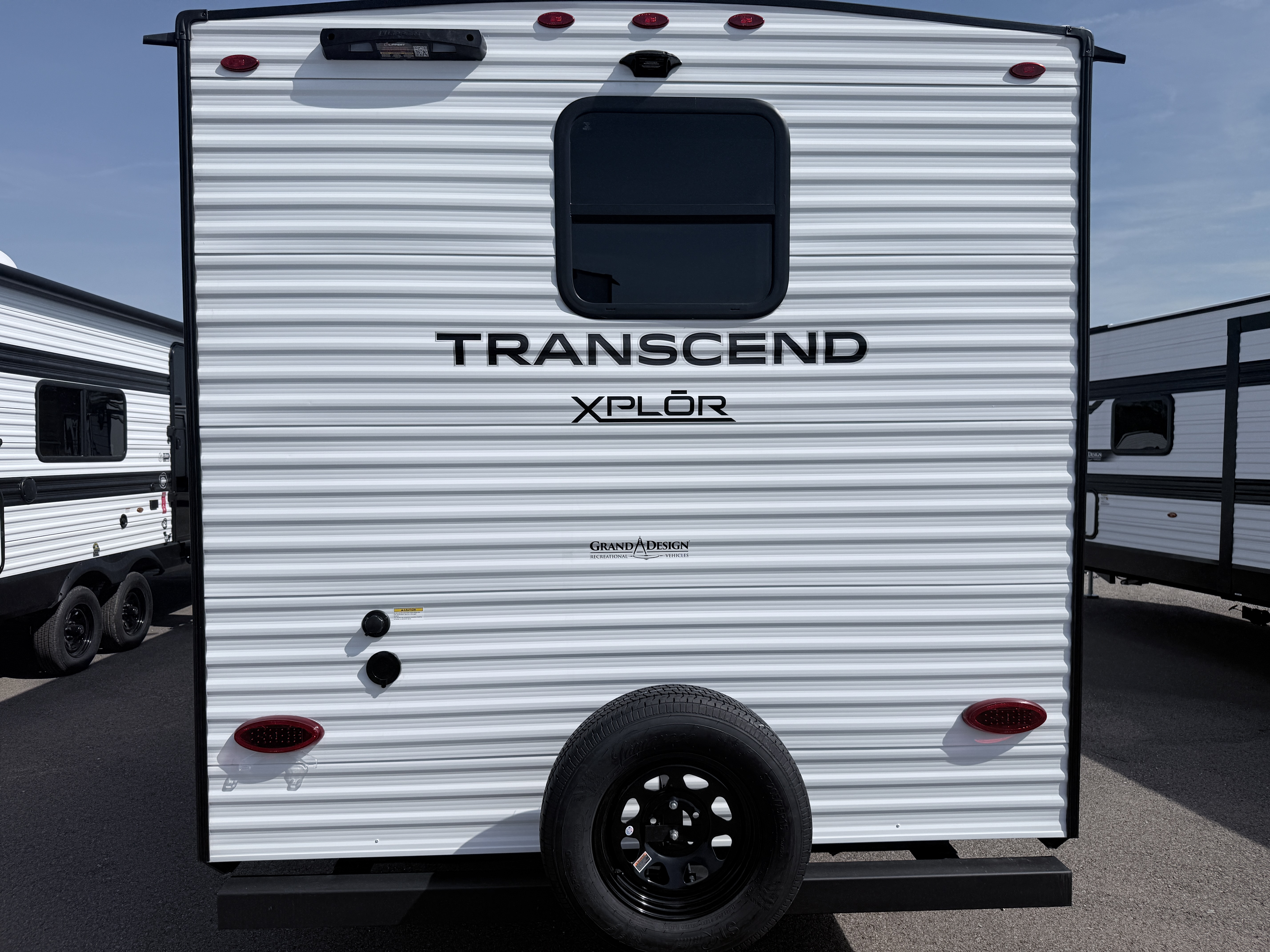 2026 GRAND DESIGN TRANSCEND 26RBX - Image 5