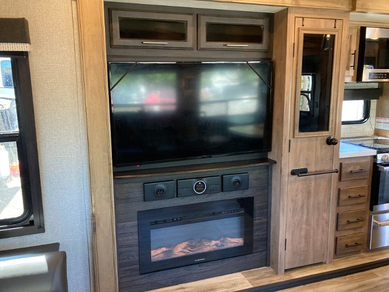 2021 Jayco Eagle 330RSTS - Image 11