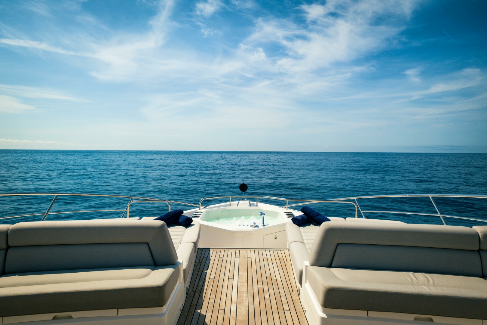 2018 Sunseeker Sunseeker 116 Yacht - Image 10