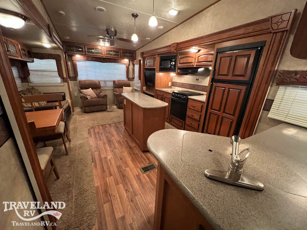 2012 FOREST RIVER SABRE 31CKTS - Image 12