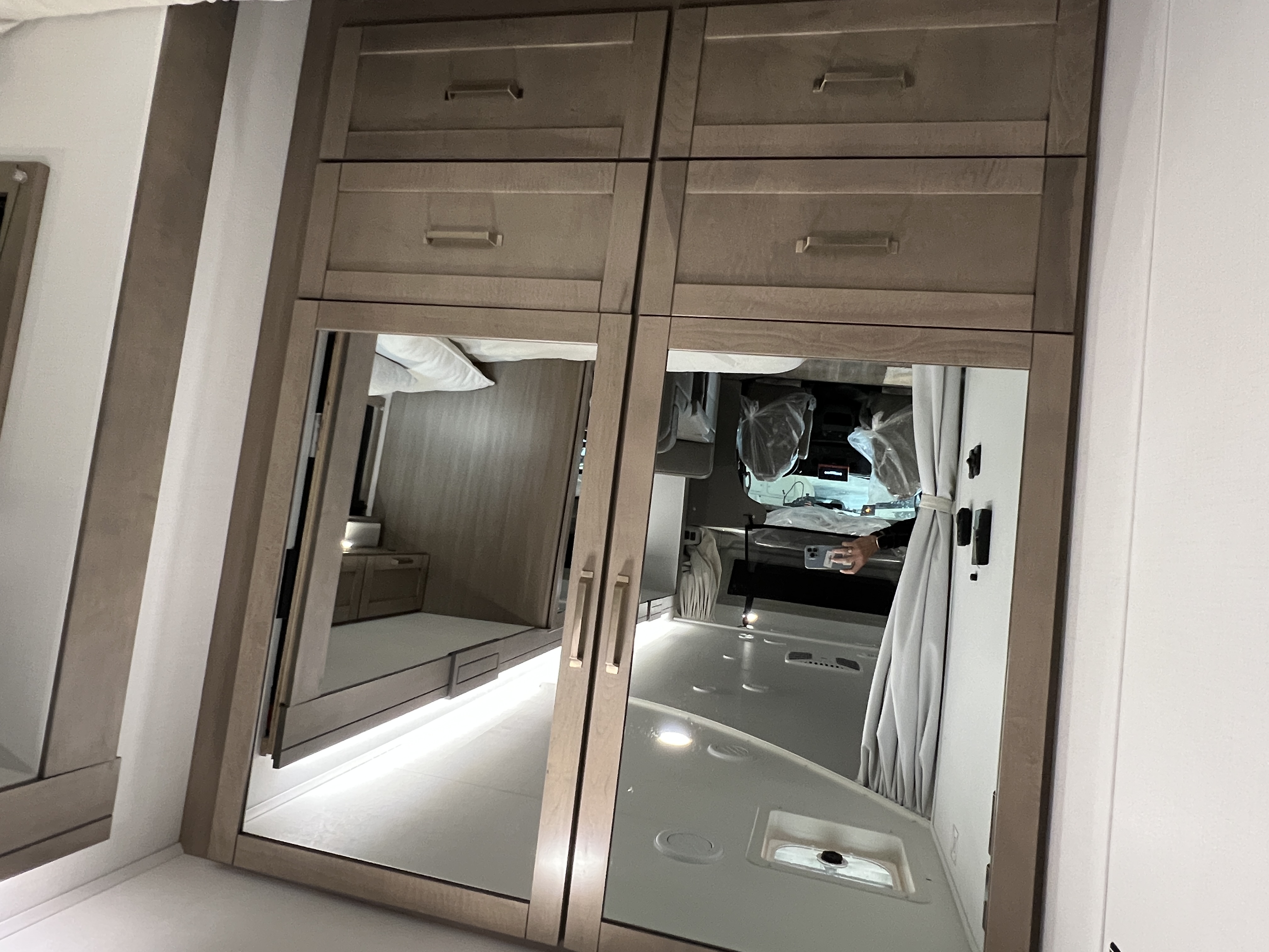 2027 Jayco Redhawk 24B - Image 23