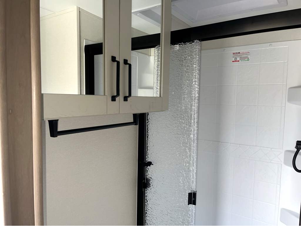 2026 GRAND DESIGN REFLECTION 345RLTS - Image 19