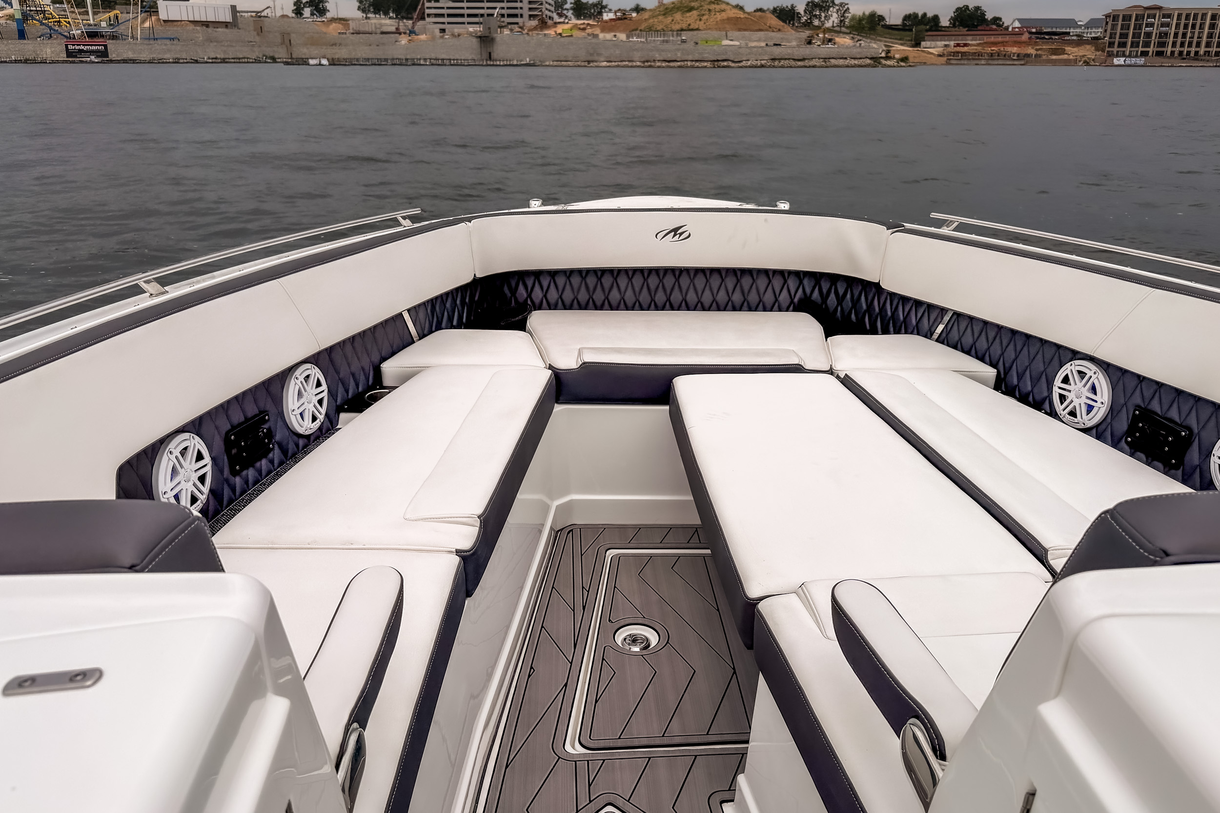 2022 Monterey 378SS - Image 25