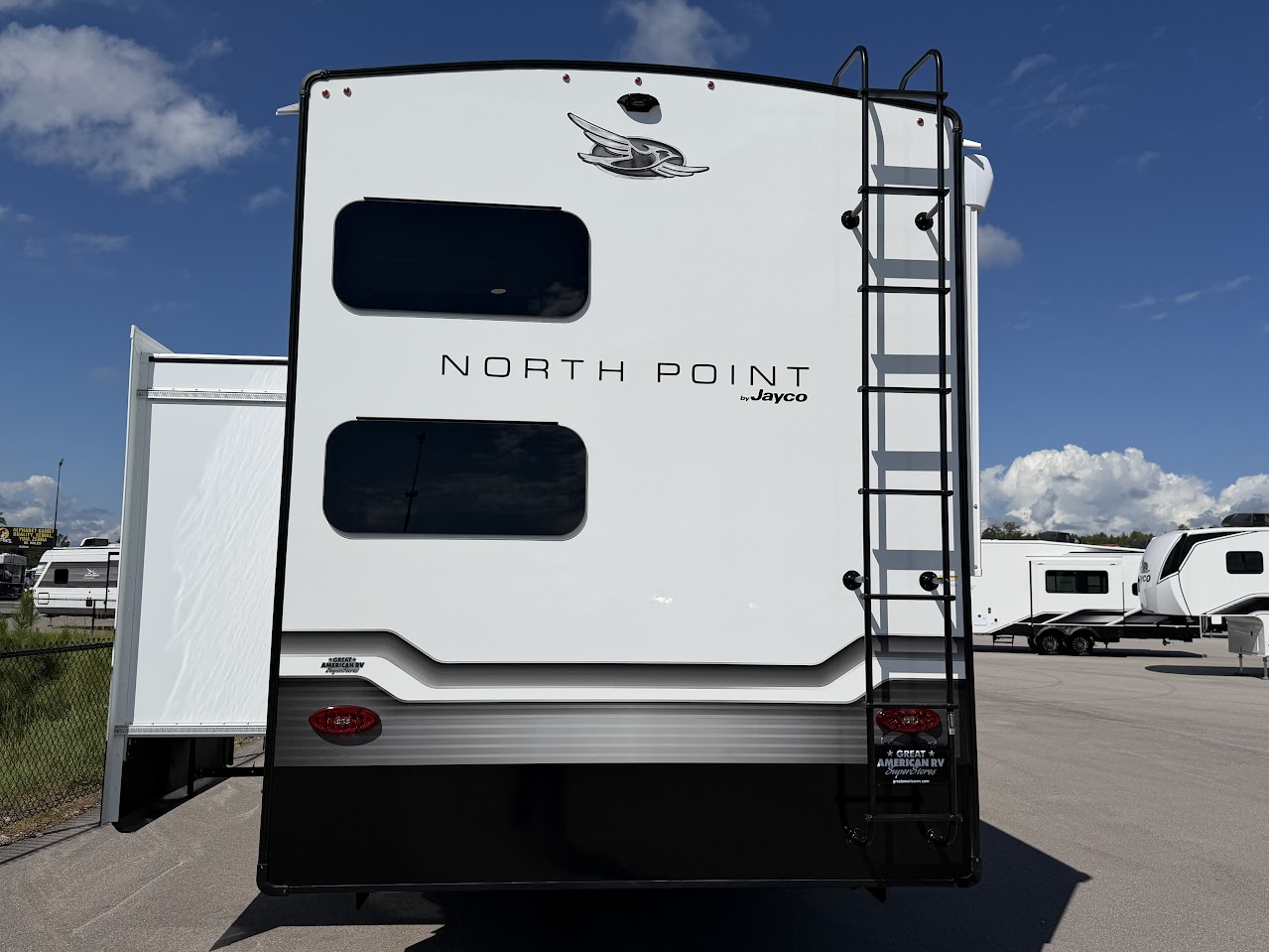 2027 JAYCO NORTH POINT 391TBBH - Image 6