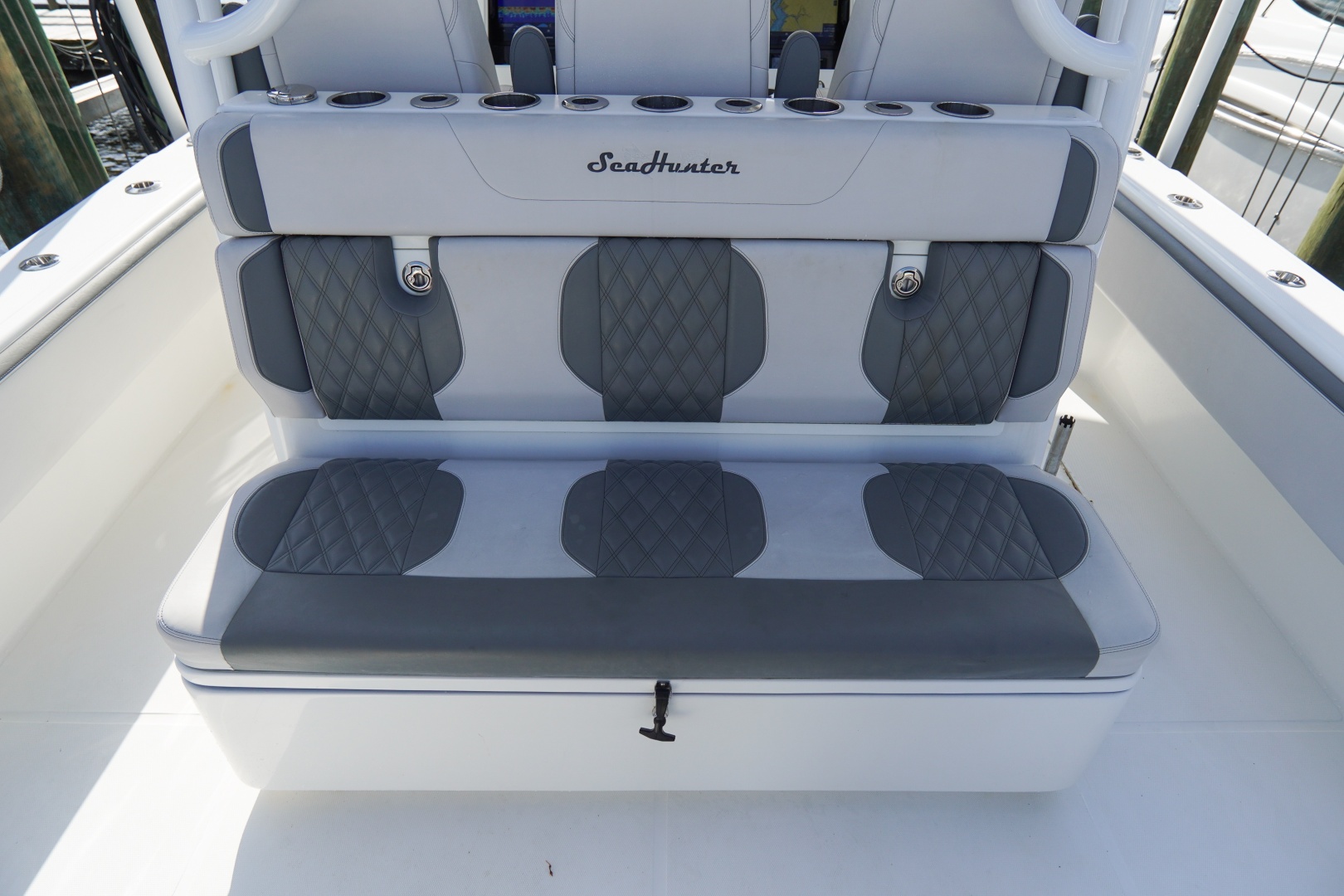 2022 Sea Hunter 41 CTS - Image 4