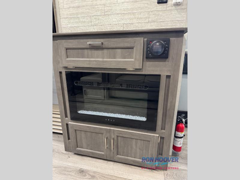 2026 COACHMEN 333DORM - Image 13