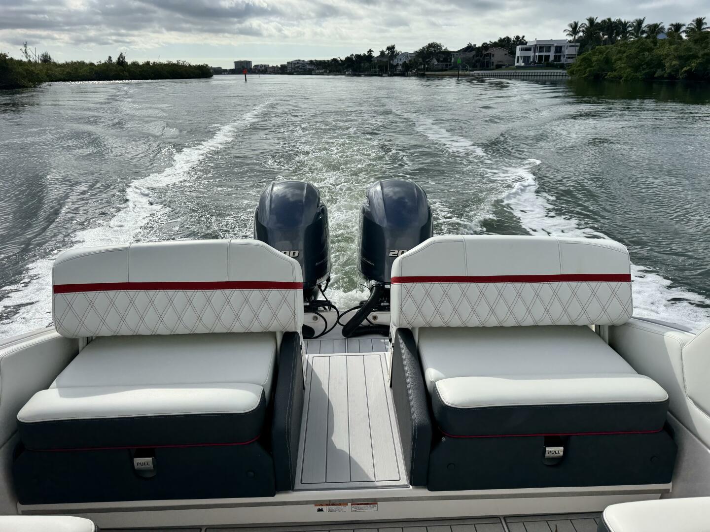 2023 Regal 29 OBX - Image 13