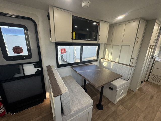 2027 IMAGINE XLS 22MLE - Image 17