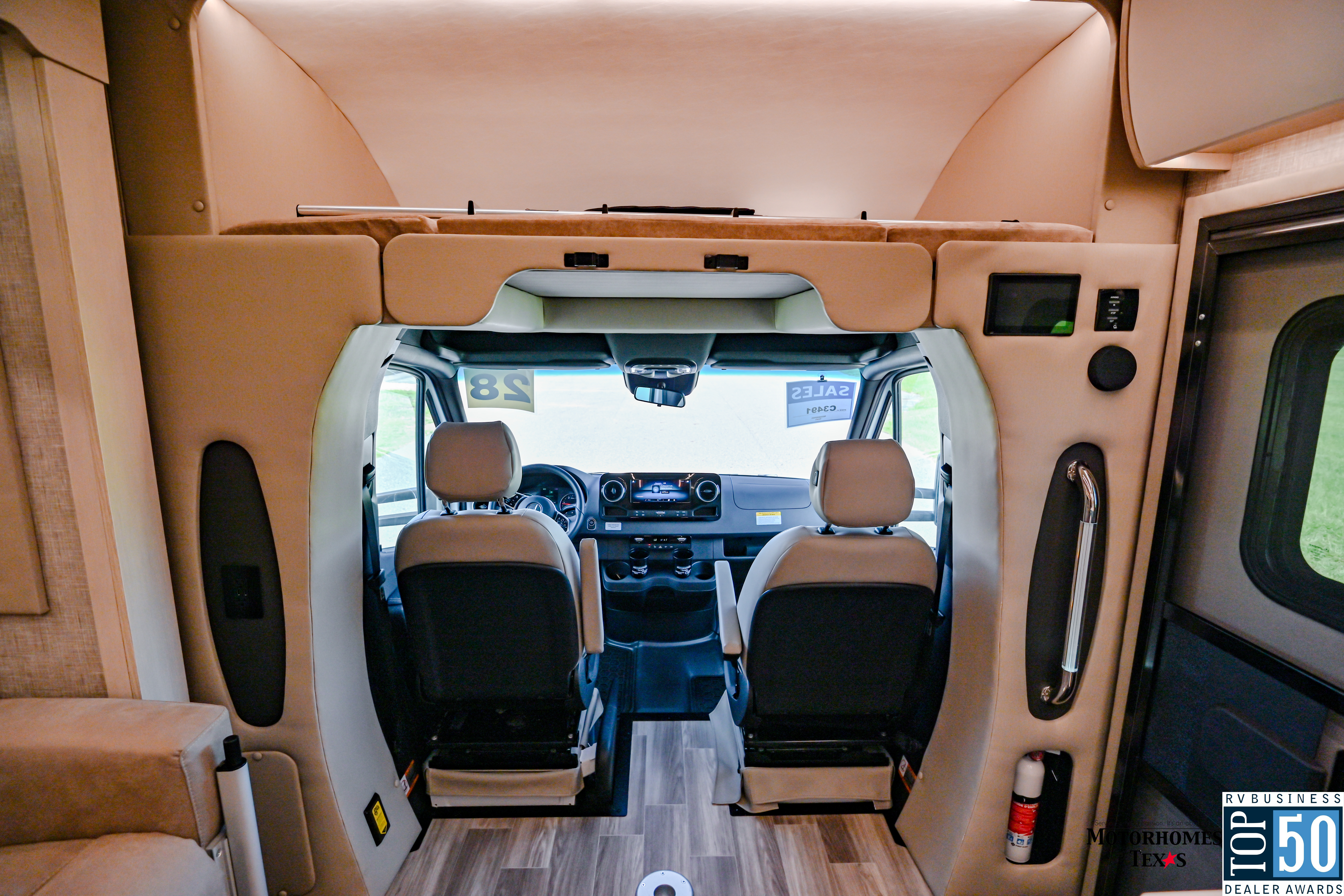 2026 Tiffin Wayfarer 25 XRW - interior 9