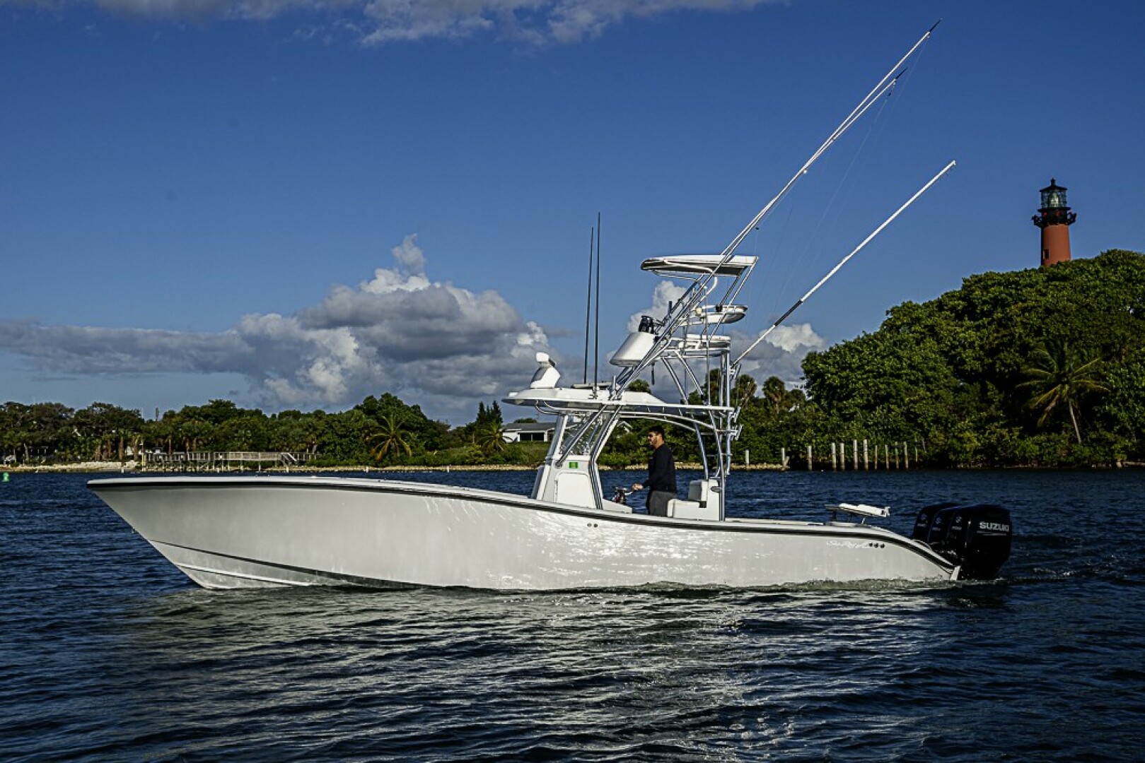 2002 Yellowfin - Image 1