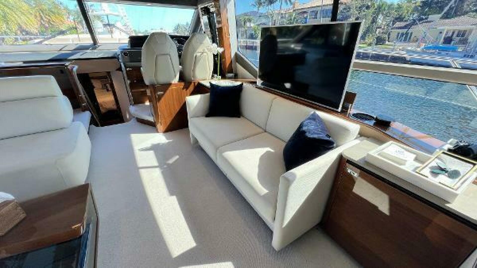 2019 Princess F62 - Image 15