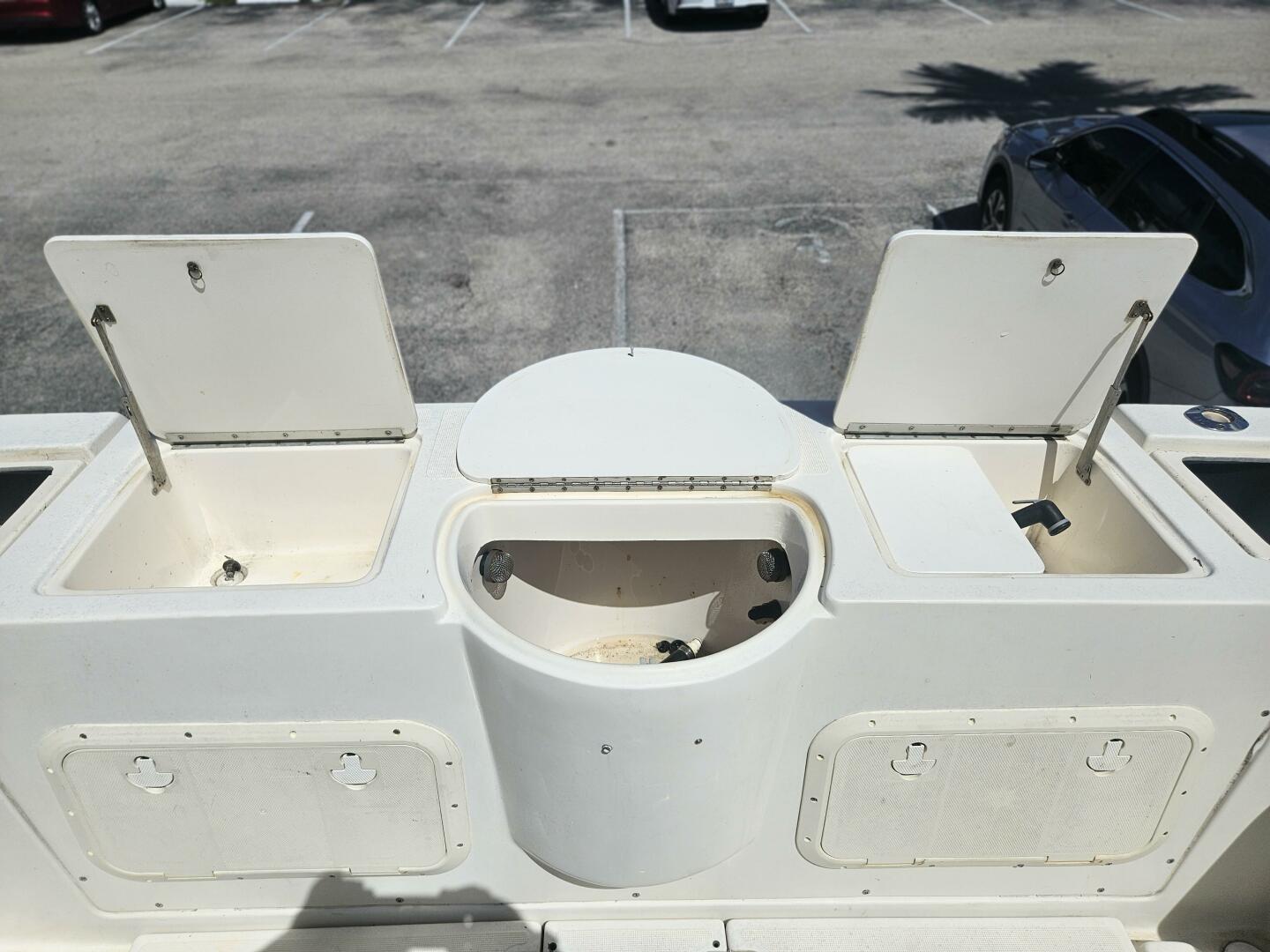 1995 Pursuit 2600 CC - Image 32