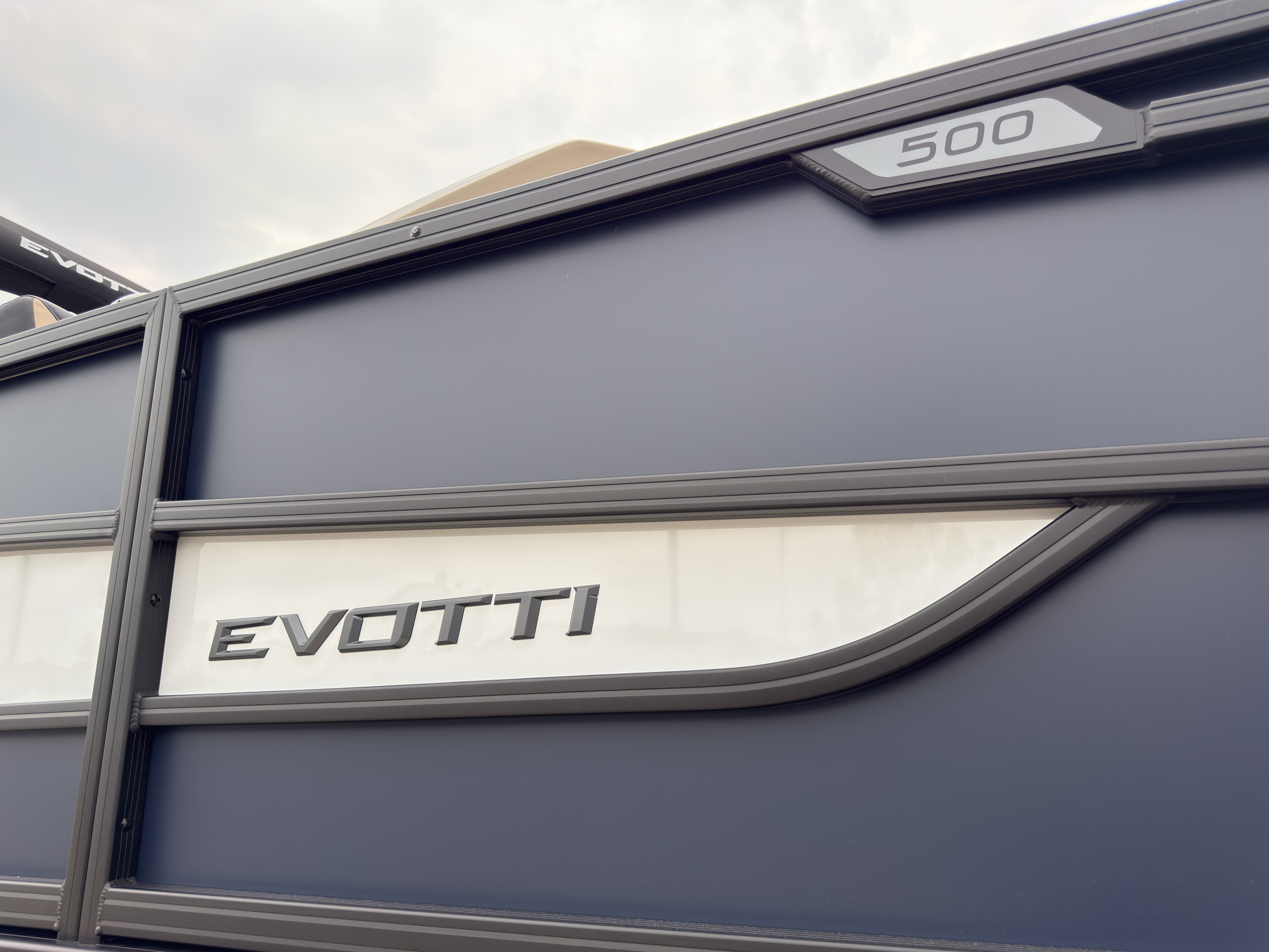 2027 Evotti 523QL - Image 8