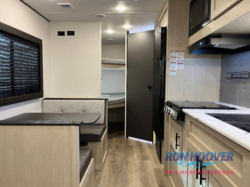 2026 COACHMEN 5260BH - Image 3