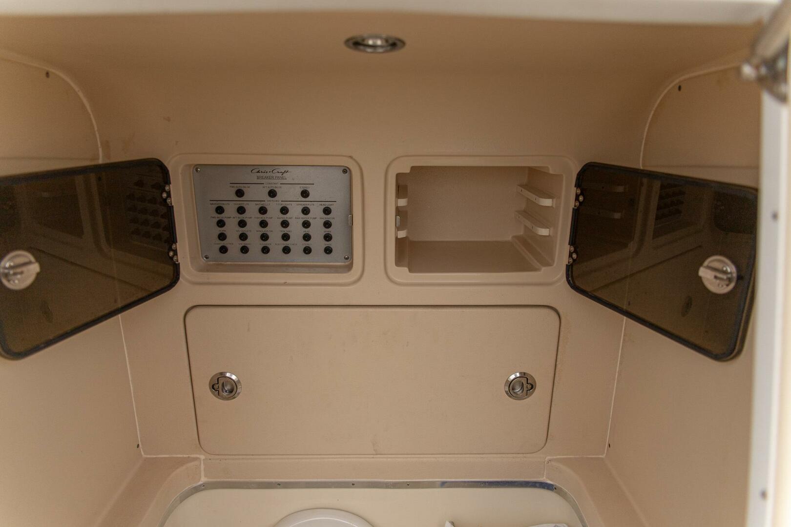 2016 Chris-Craft - Image 15