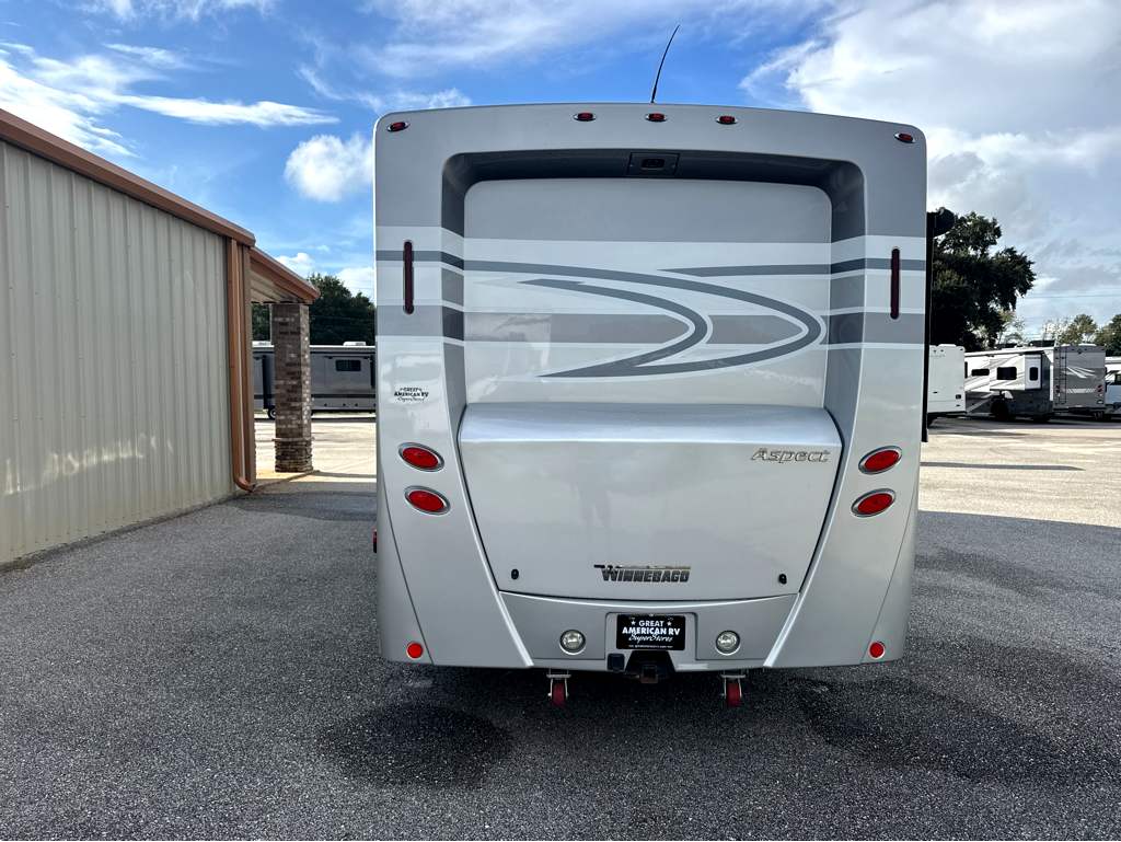 2017 WINNEBAGO ASPECT 30J - Image 5