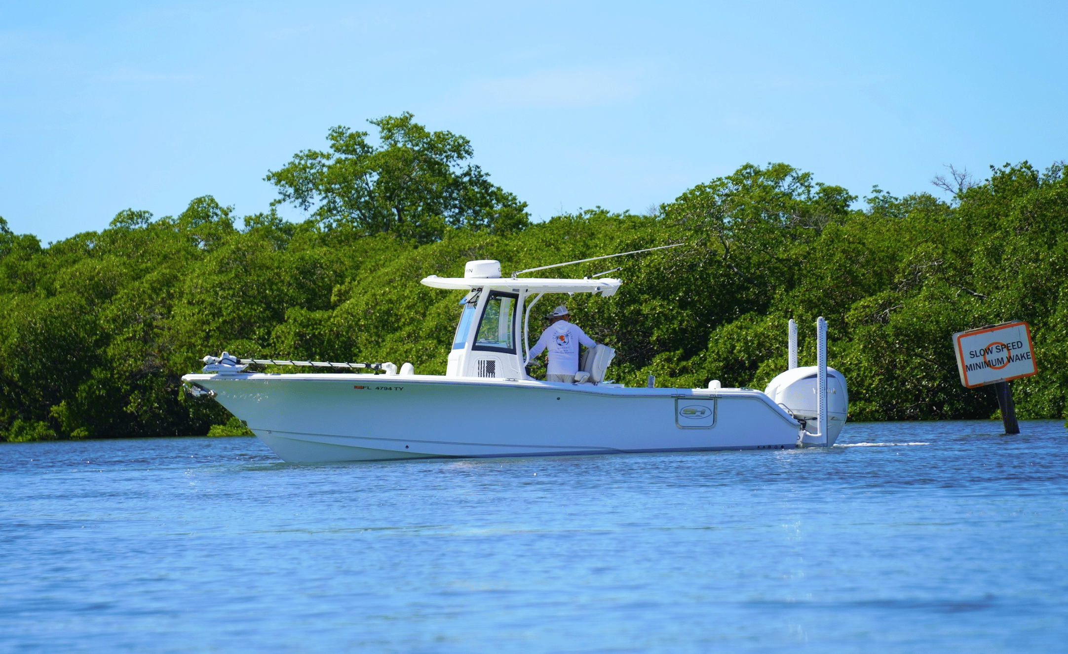 2025 SEA HUNT GAMEFISH 27FS - Image 3