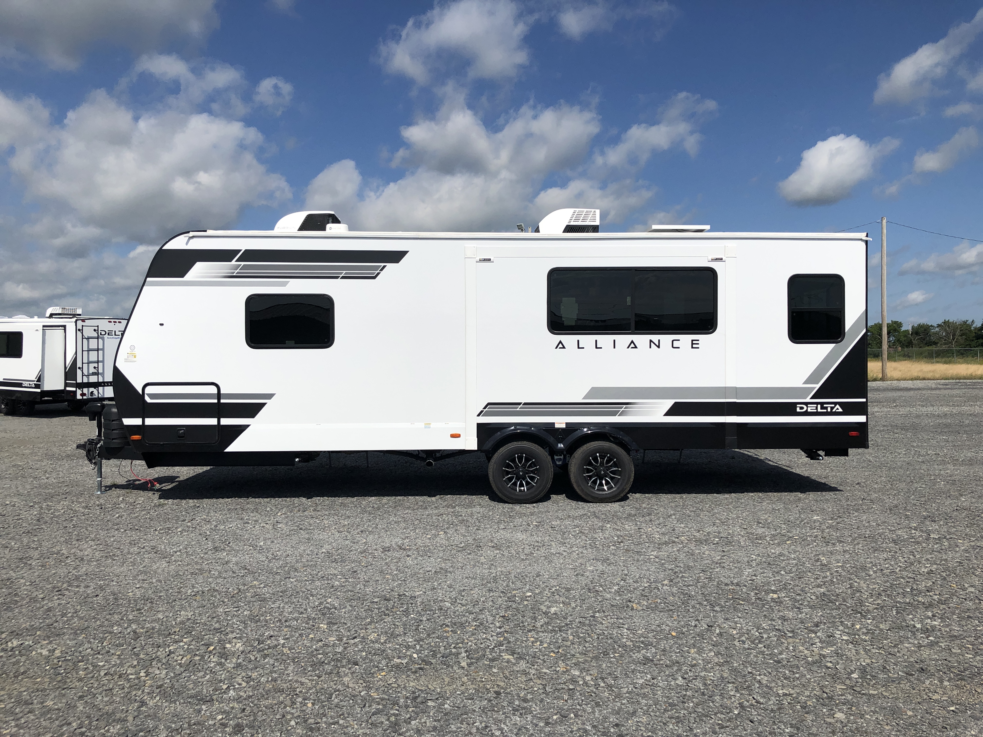2027 Alliance RV Delta 252RL - Image 4