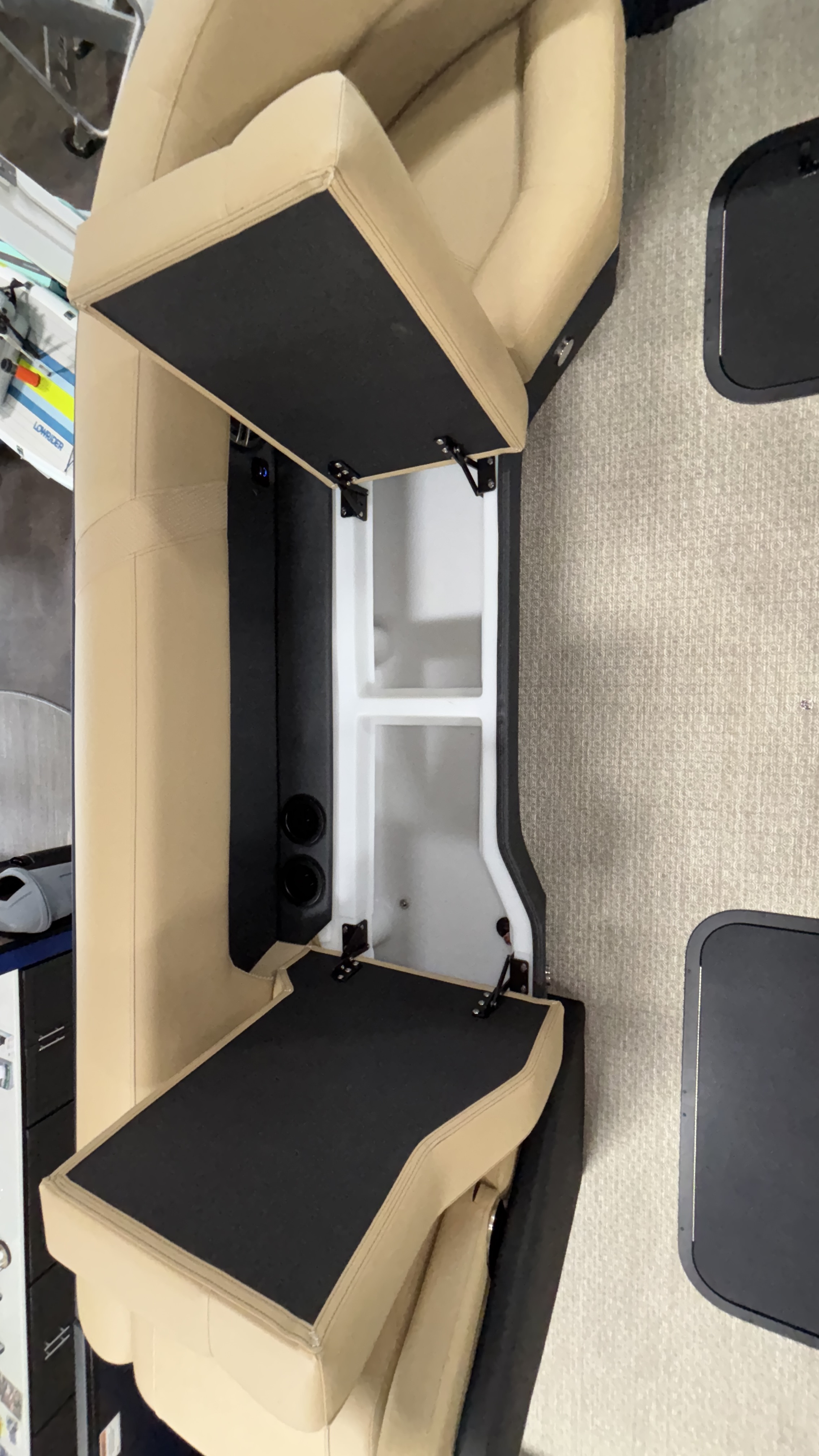 2026 Evotti 525 Quad Lounge - Image 38