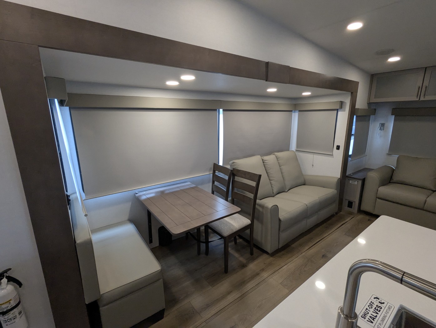 2026 Alliance RV Avenue 29RL - Image 17