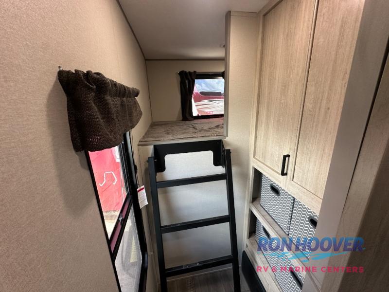 2026 COACHMEN 333DORM - Image 16