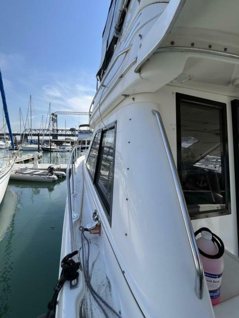 1996 Bayliner 3788 Command Bridge - Image 45
