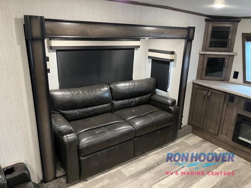 2021 FOREST RIVER 379FLOK - Image 36