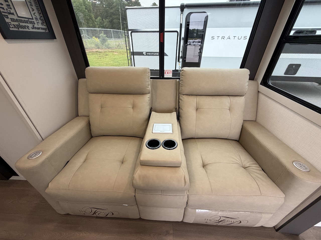2027 VENTURE RV STRATUS 282VFD - Image 17