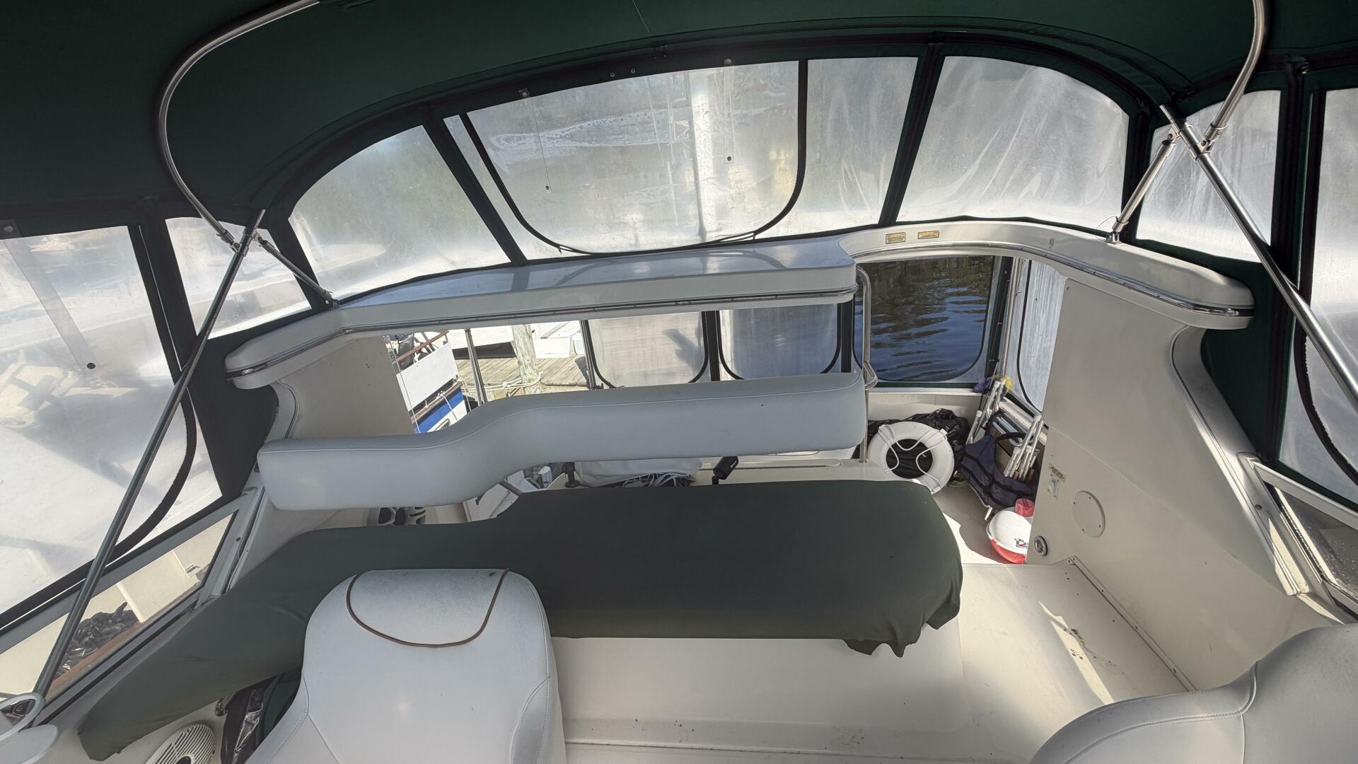 2000 Sea Ray 380 Aft Cabin - Image 22