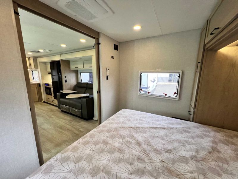 2027 Ember RV Touring Edition 2300MLL - Image 18