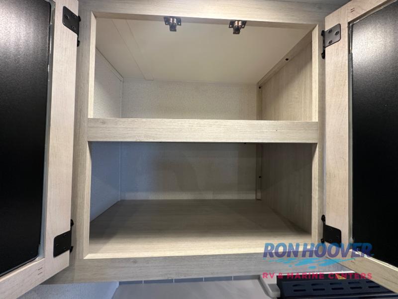 2026 PALOMINO PUMA 420LFT - Image 26