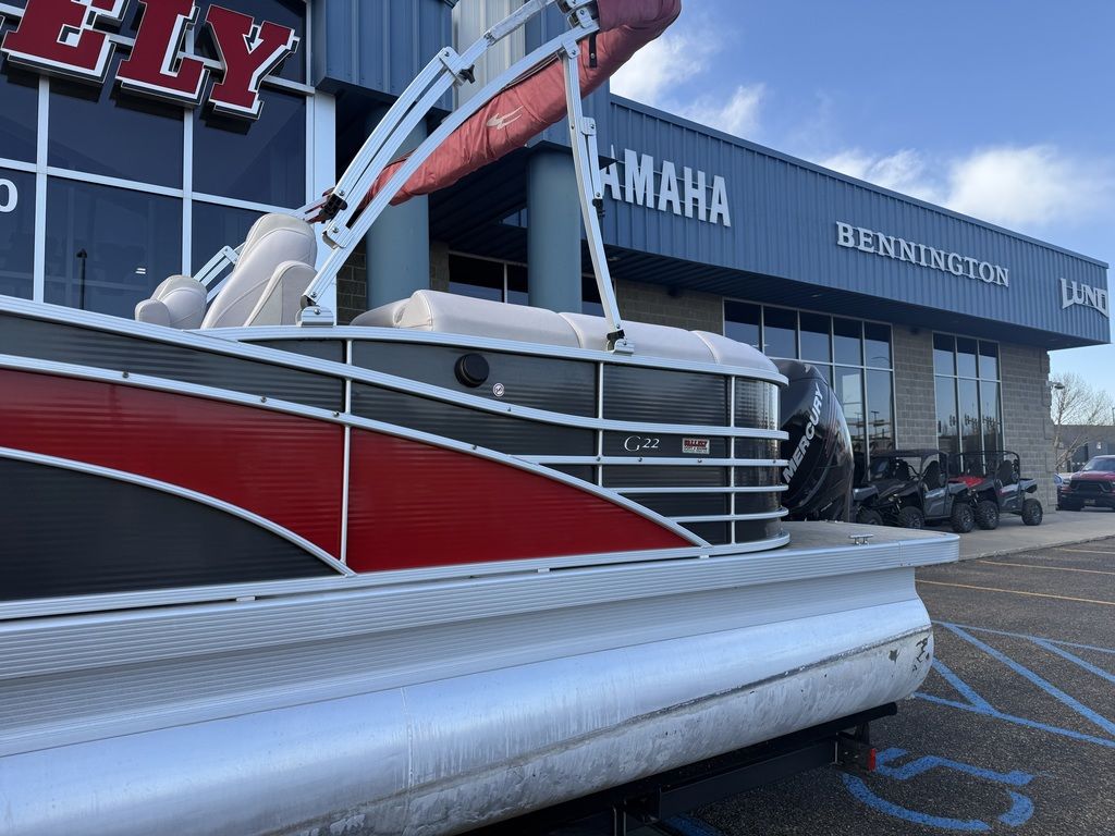 2015 Bennington 2250 GSR - Image 2