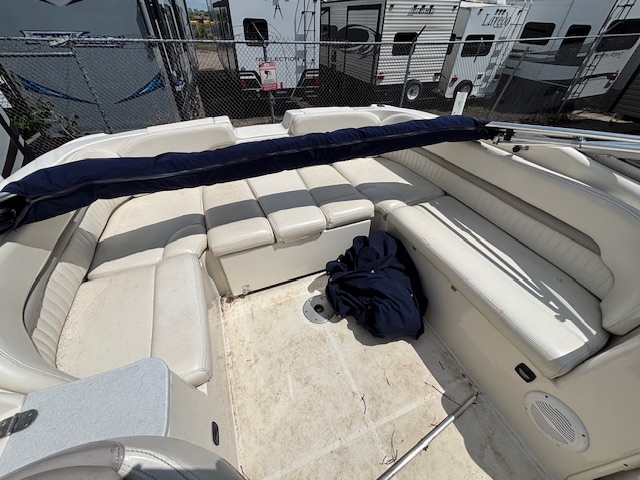 2004 STINGRAY 220DR - Image 26