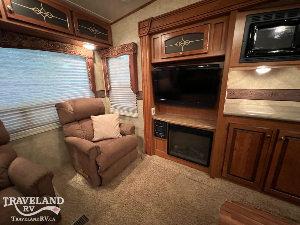 2012 FOREST RIVER SABRE 31CKTS - Image 23