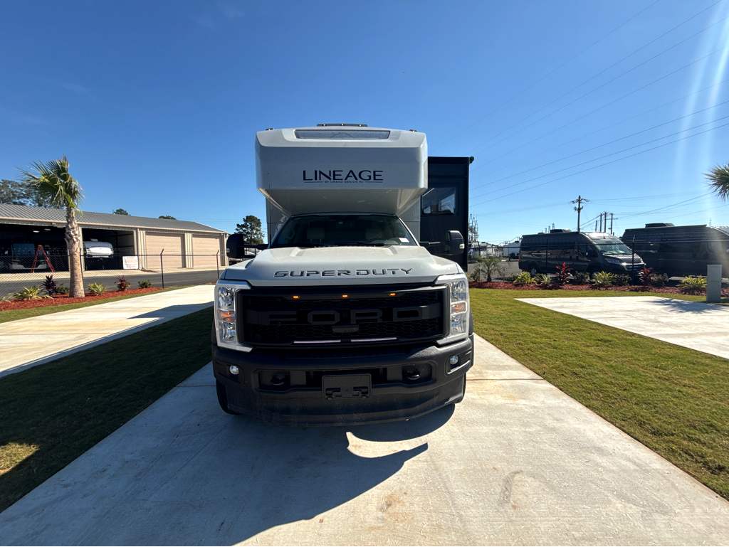 2026 GRAND DESIGN LINEAGE SERIES F 31ZW - Image 33
