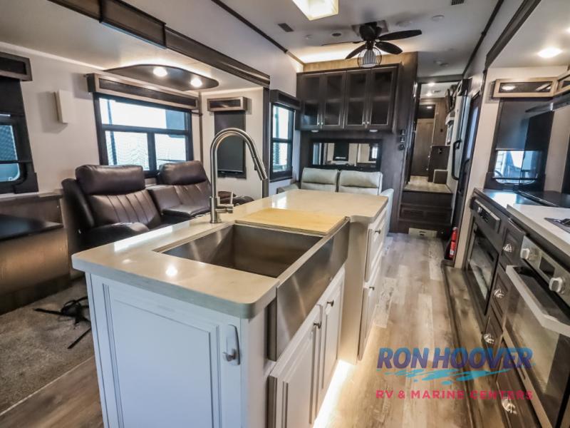 2021 FOREST RIVER 344SKX - Image 10