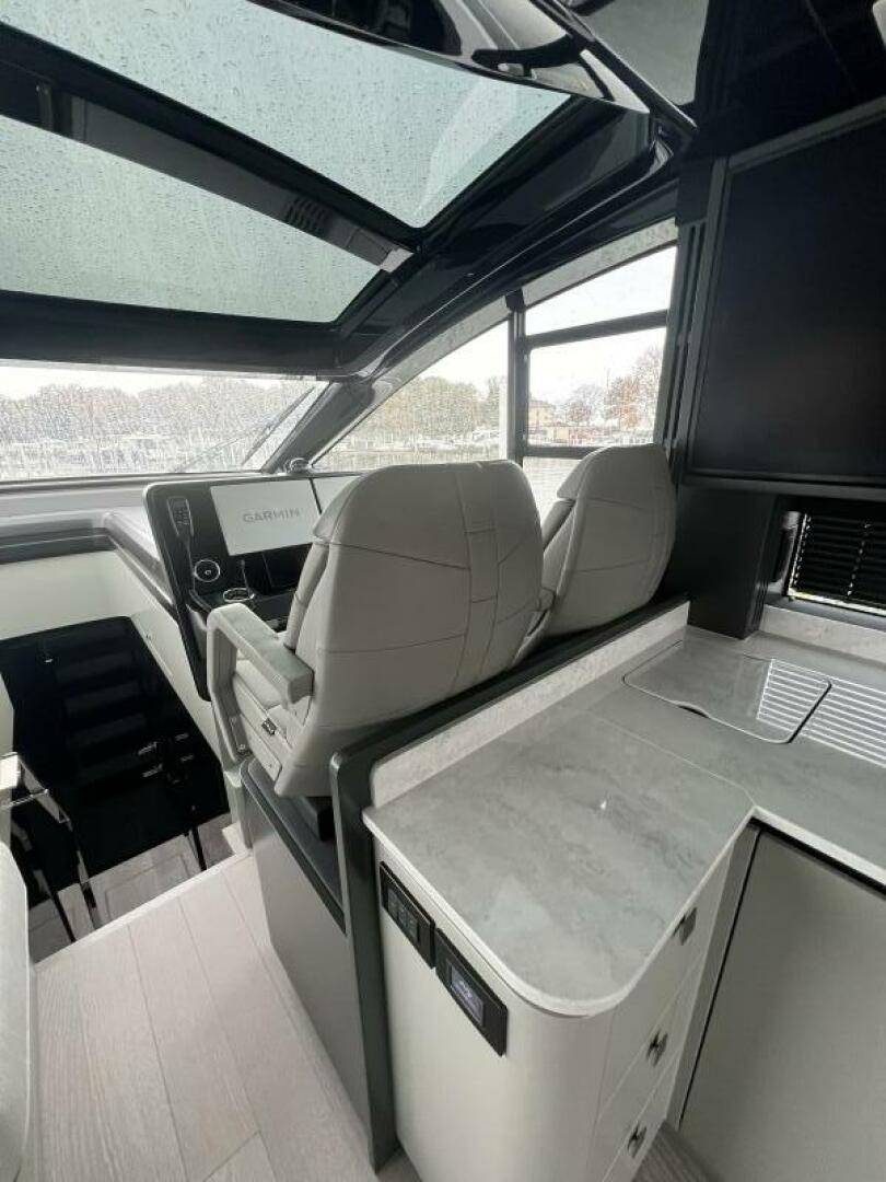 2026 Sunseeker 55 Predator - Image 26