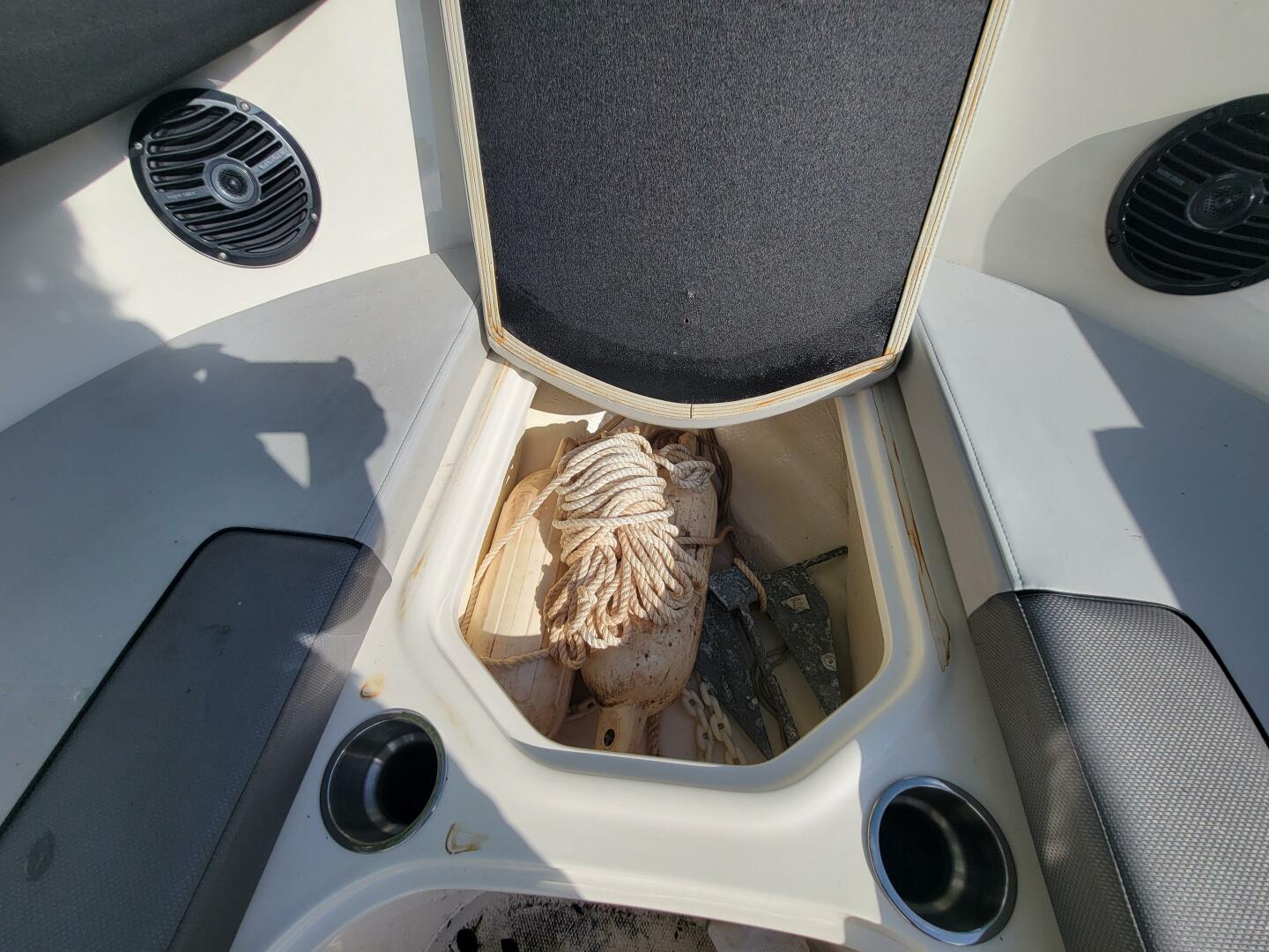 2023 Bayliner VR6 OB Base - Image 31