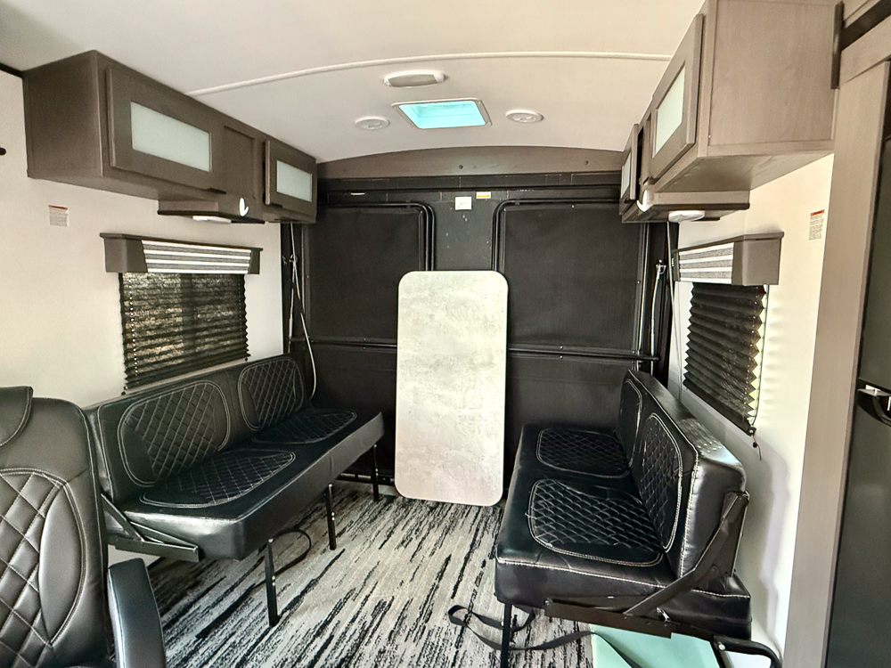 2022 CRUISER RV MPG ULTRA LITE TOY HAULER 2700 - Image 24