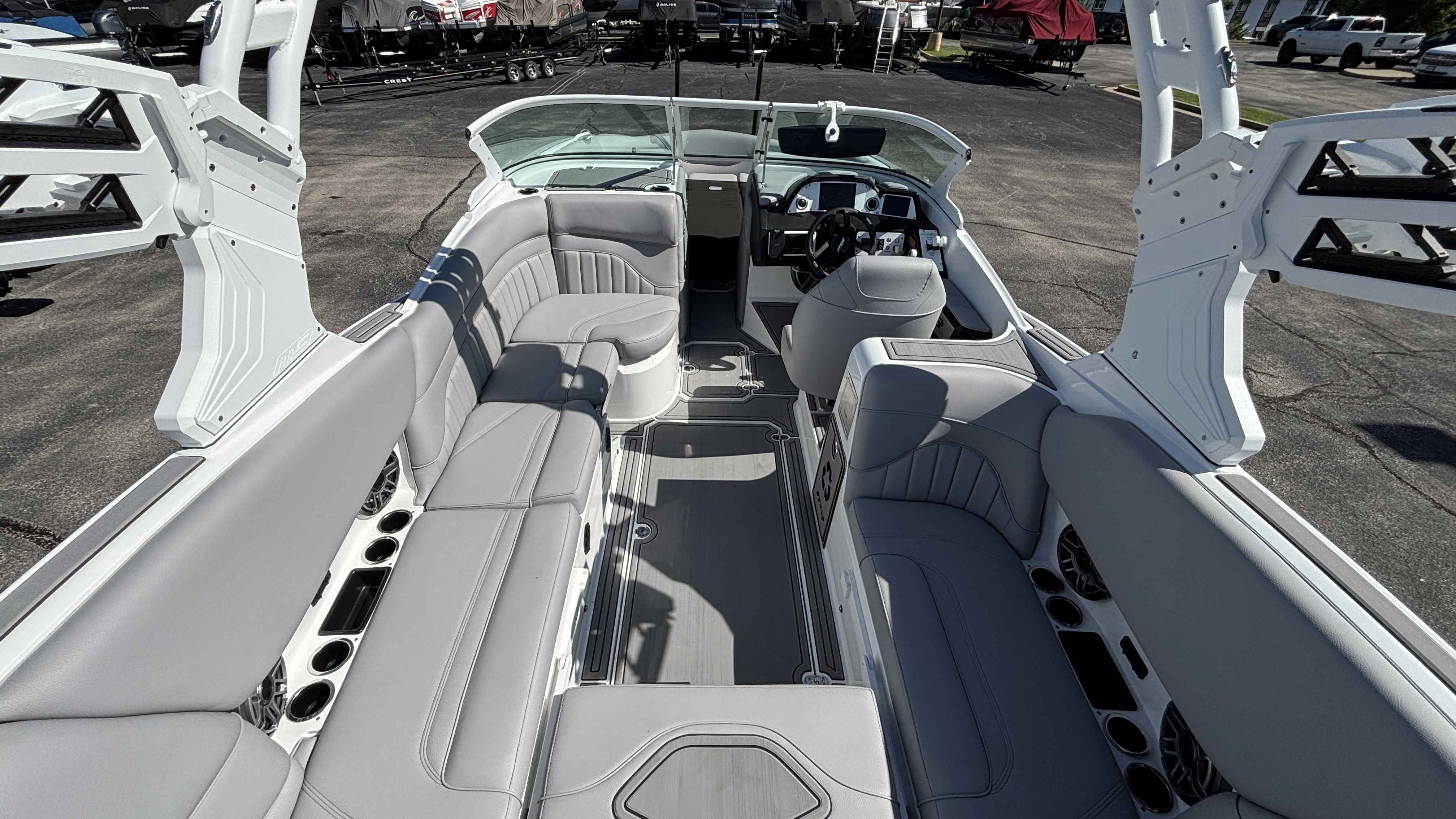 2025 MB Sports B52 25 Alpha - Image 8
