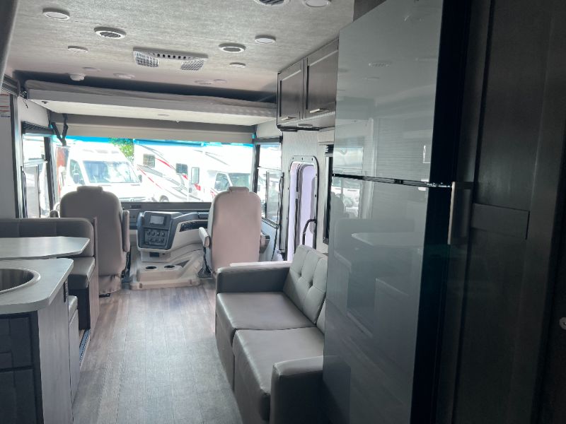 2026 Entegra Coach Vision SE 27ASE - Image 17