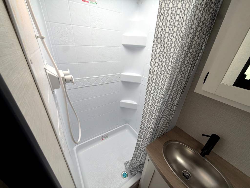 2026 VENTURE RV SIENNA 281VQB - Image 26