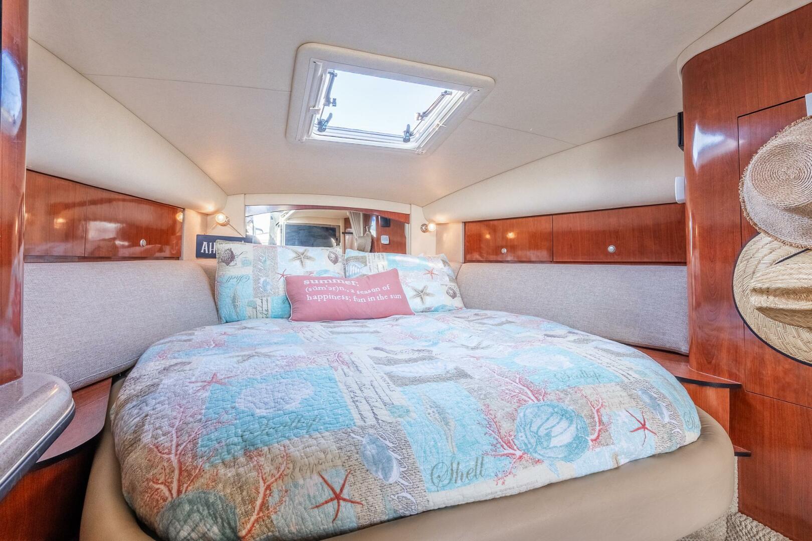 2007 Sea Ray 320 Sundancer - Image 21