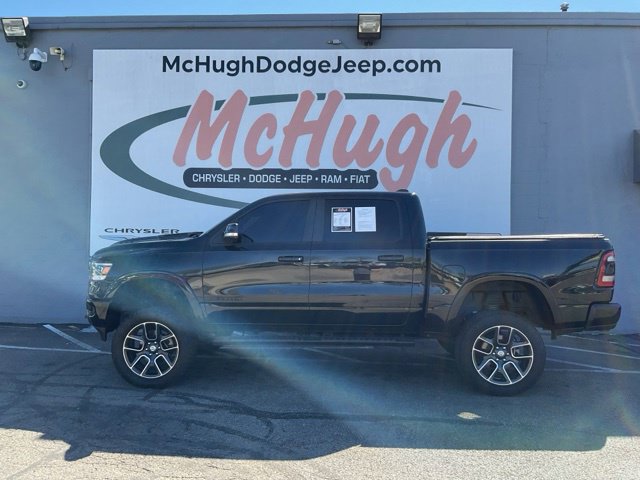 2019 Ram 1500 Pickup-V8 Crew Cab Laramie 4WD - Image 9