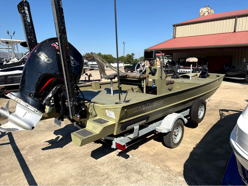 2021 LOWE ROUGHNECK 2070CC - Image 6