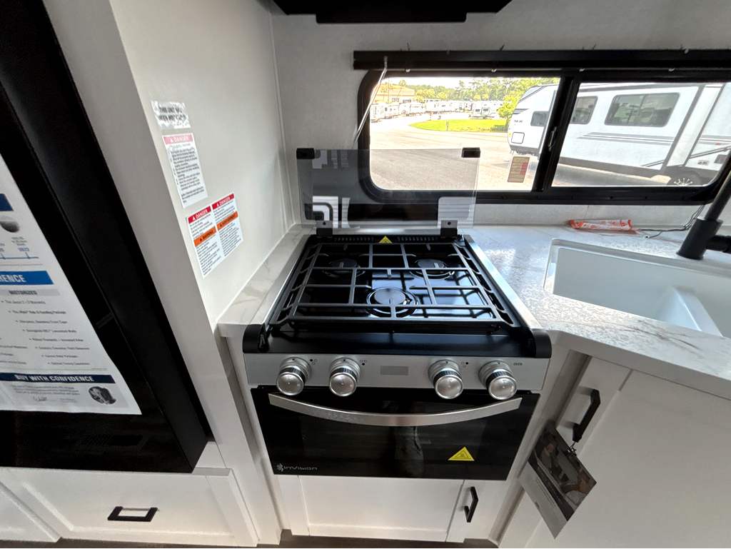 2026 JAYCO JAY FLIGHT SLX 262RLS - Image 12