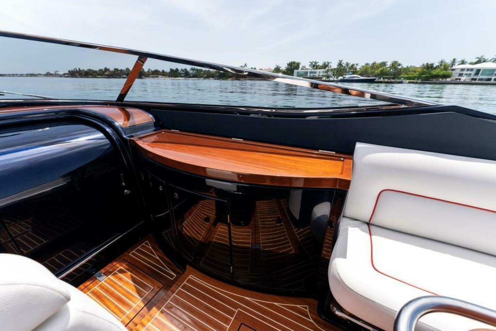2020 Riva - Image 16