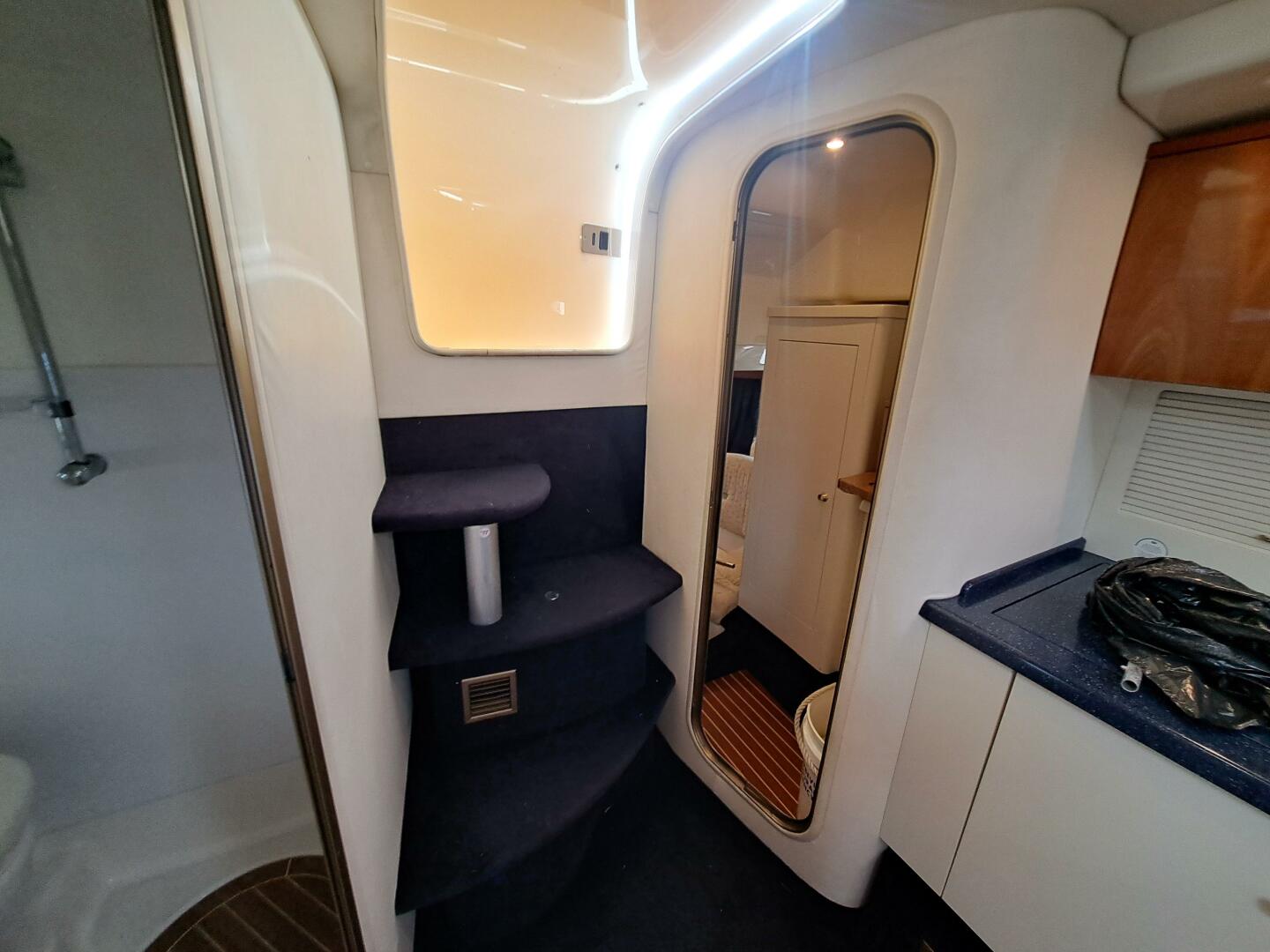 2003 Cranchi Endurance 39 - Image 17