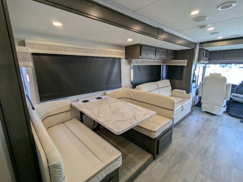 2025 Forest River Georgetown 3 Series GT3 32A3 - Image 29