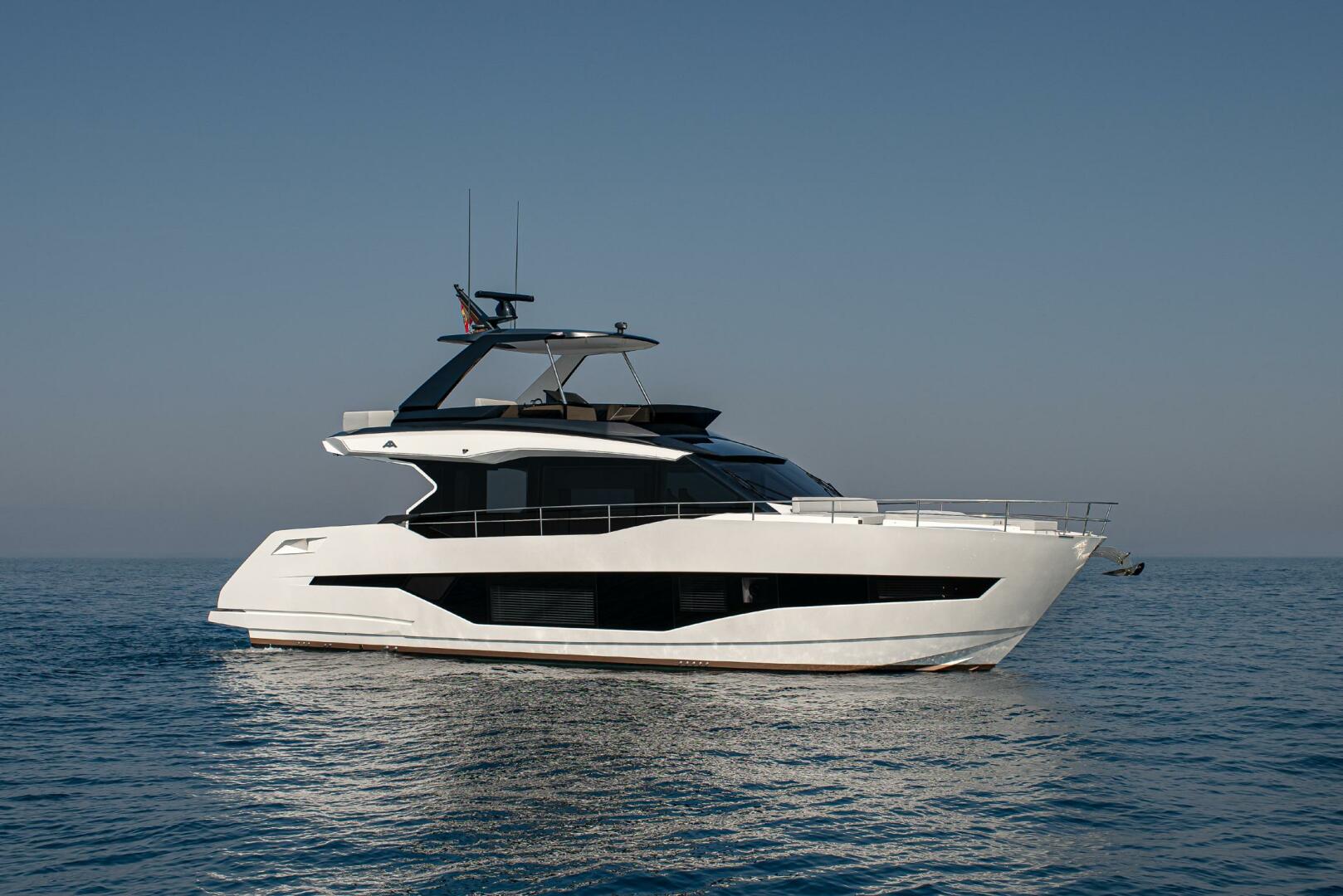 2023 Astondoa AS5 - Image 2
